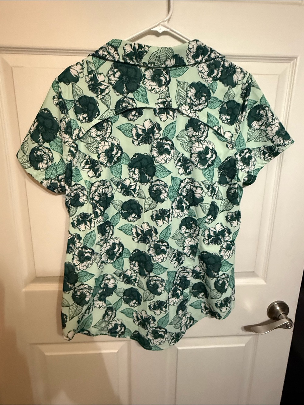 Smith Floral Short Sleeve Button-Up Top - Mint Green - Picture 3 of 3